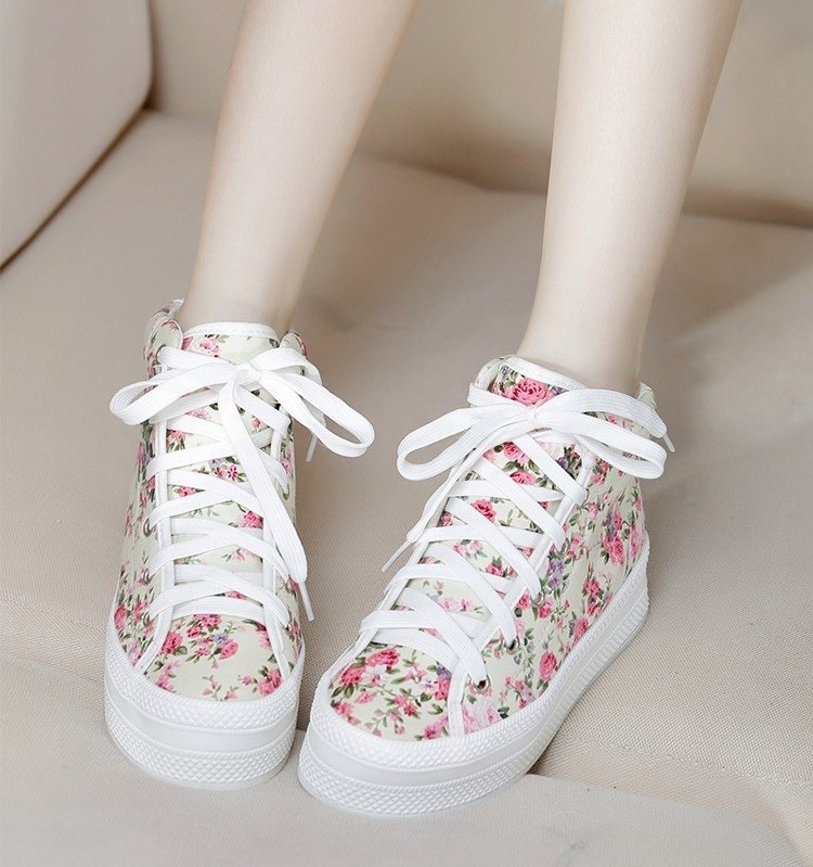 Canvas Floral Women Sneaker Shoes on Luulla